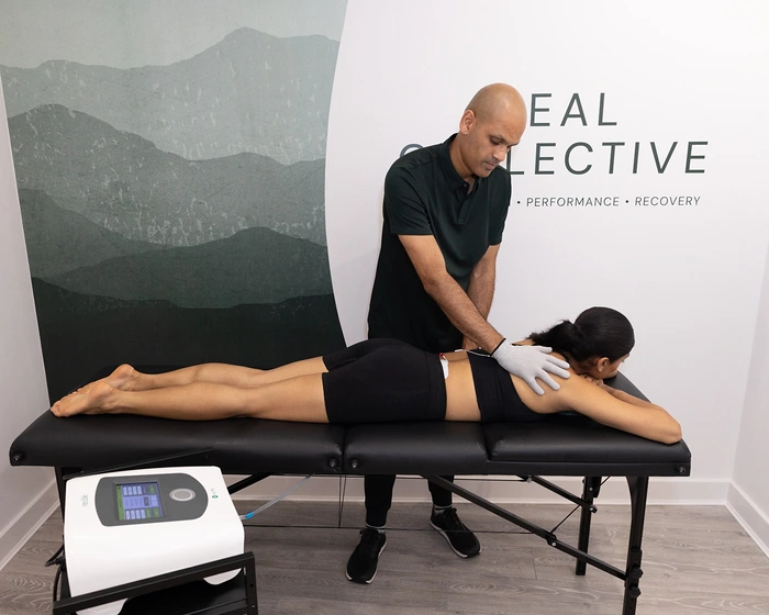 Hands-on Neubie massage-with-current session